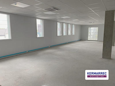 Bureau - 137 m²
