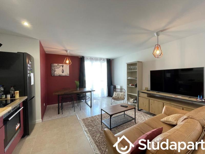 Chambre - 12 m² - 1 pièce