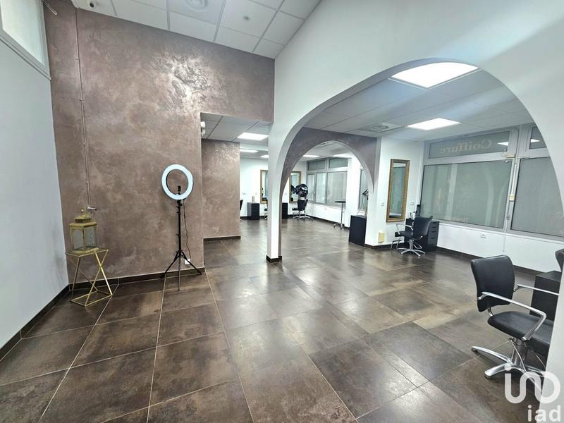 Local commercial - 140 m²