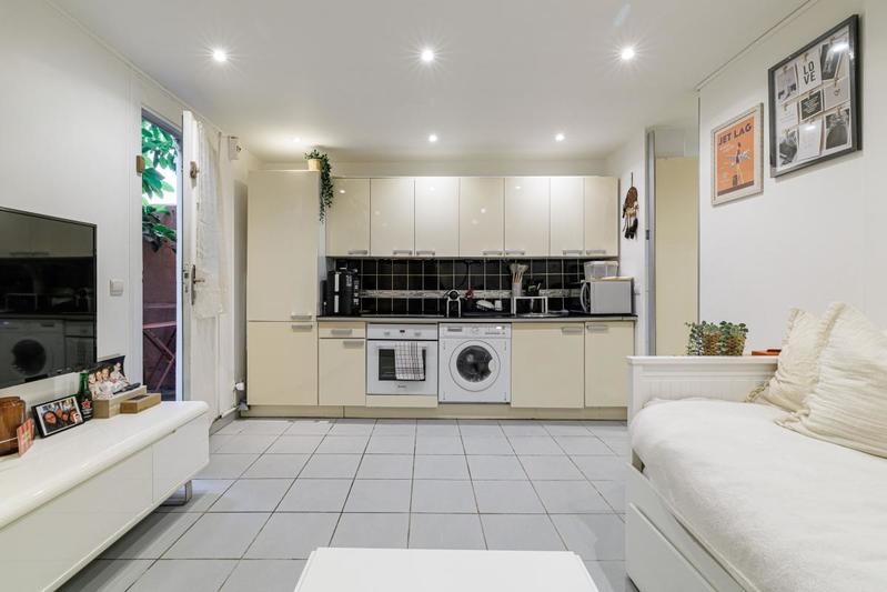 Studio - 19 m² - 1 pièce