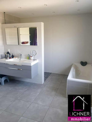 Maison - 156 m² - 5 pièces