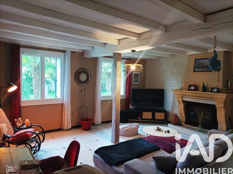 Maison - 161 m² - 7 pièces