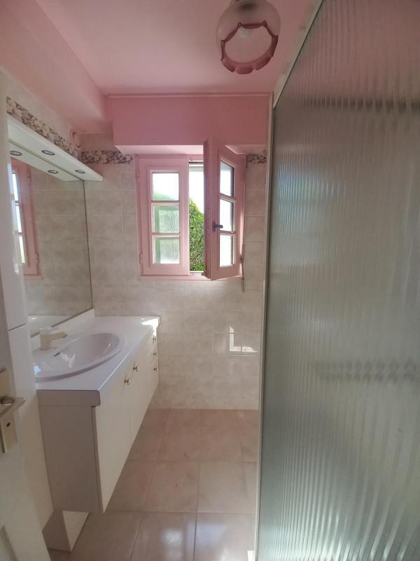 Maison - 241 m² - 10 pièces