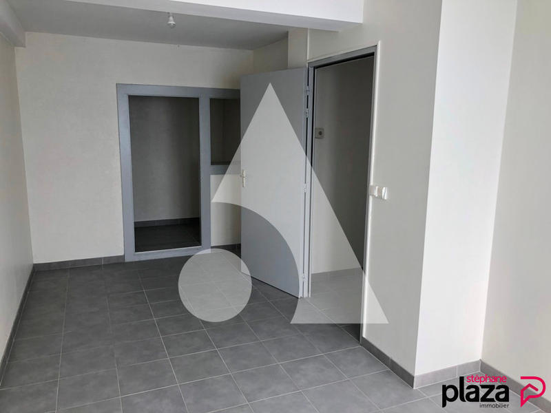 Immeuble - 175 m² - 7 pièces