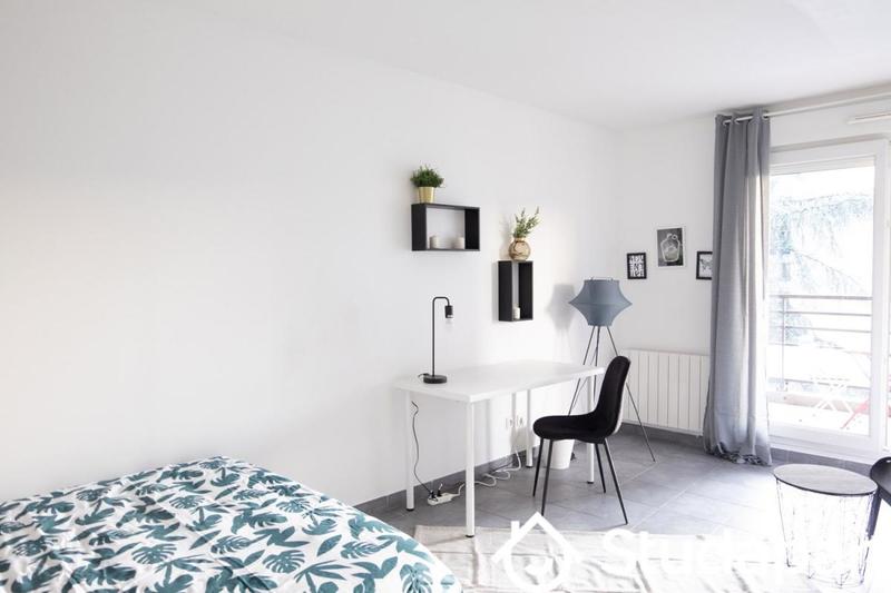 Chambre - 12 m² - 1 pièce