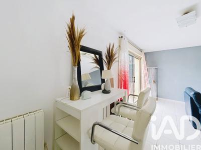 Maison - 87 m² - 5 pièces