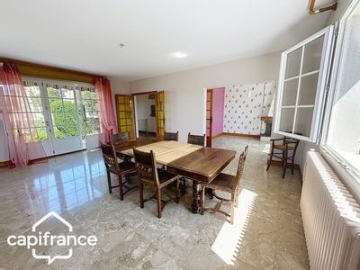 Maison - 133 m² - 6 pièces