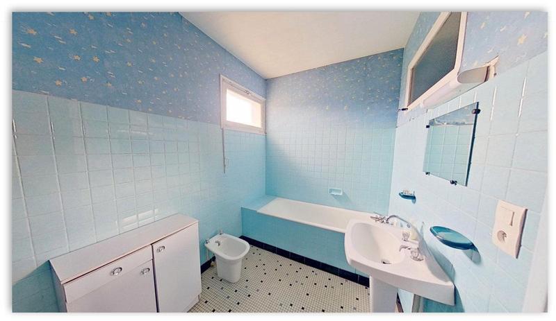 Maison - 21 667 m² - 11 pièces