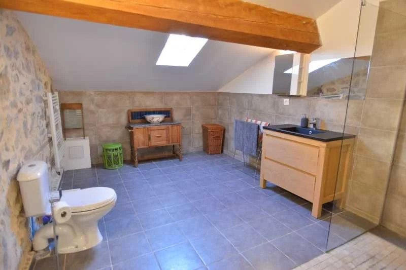 Maison traditionnelle - 478 m² - 13 pièces