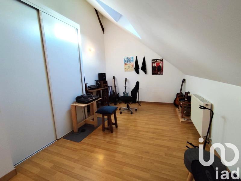 Maison - 98 m² - 5 pièces