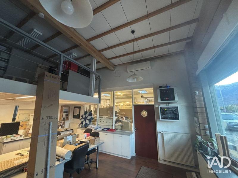 Appartement - 869 m²