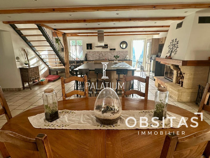 Duplex - 115 m² - 7 pièces