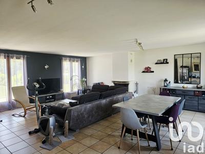 Maison - 142 m² - 5 pièces