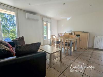 Maison - 136 m² - 6 pièces