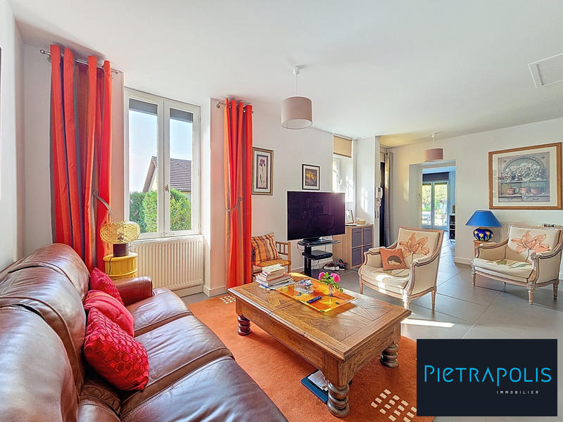 Maison - 106 m² - 5 pièces