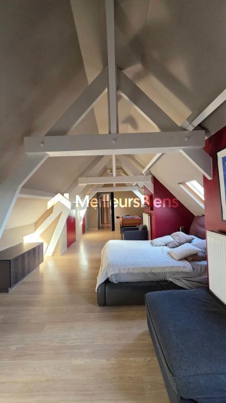 Maison - 163 m² - 7 pièces