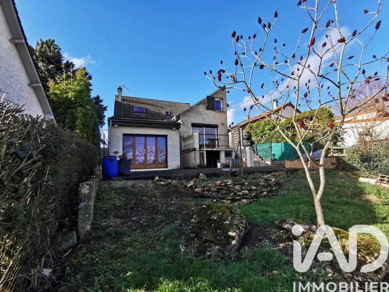 Maison - 120 m² - 5 pièces