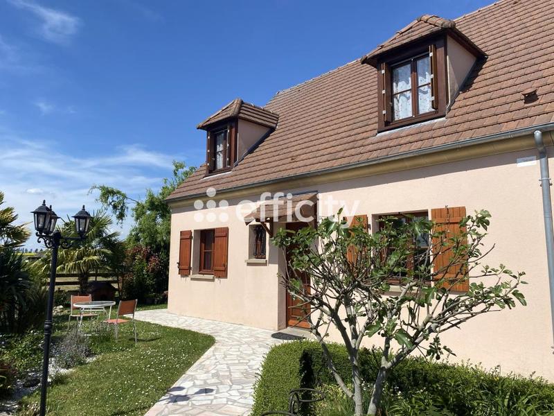 Maison - 145 m² - 8 pièces