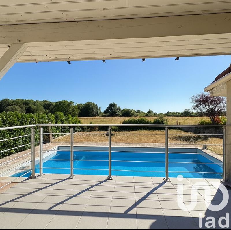 Maison - 98 m² - 4 pièces