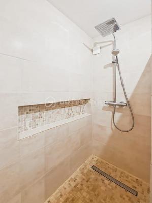 Maison en pierre - 143 m² - 5 pièces