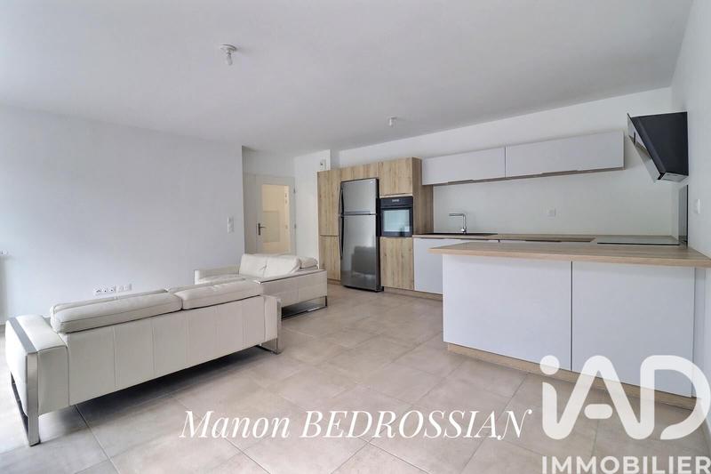 Appartement - 81 m² - 4 pièces