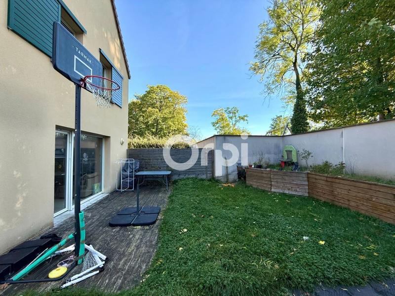 Maison - 102 m² - 5 pièces