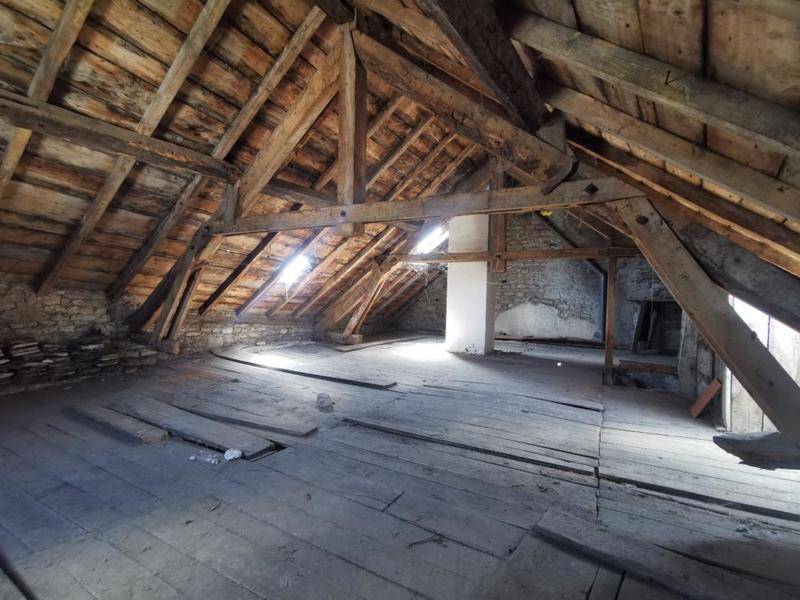 Maison de village - 187 m² - 9 pièces