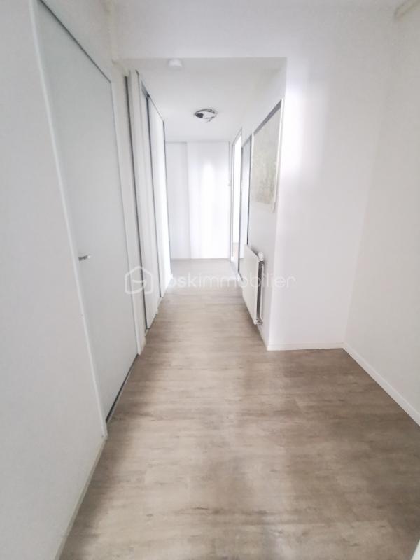 Appartement - 86 m² - 4 pièces