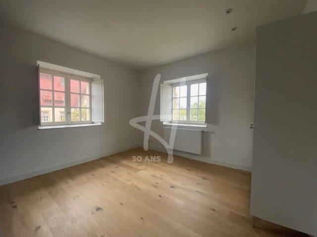 Appartement - 79 m² - 4 pièces