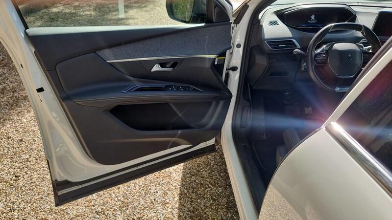 Peugeot 3008 1.2 PureTech 130 Eat8 Gt Line