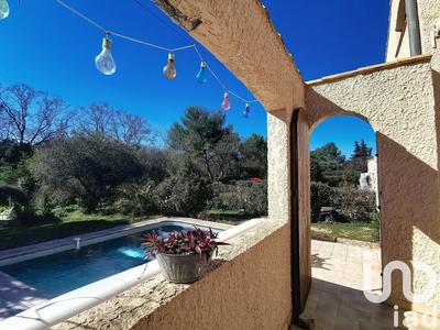 Maison - 190 m² - 5 pièces