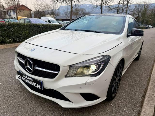 Mercedes Cla Shooting Brake Benz 180 Sensation 7-G Dct a