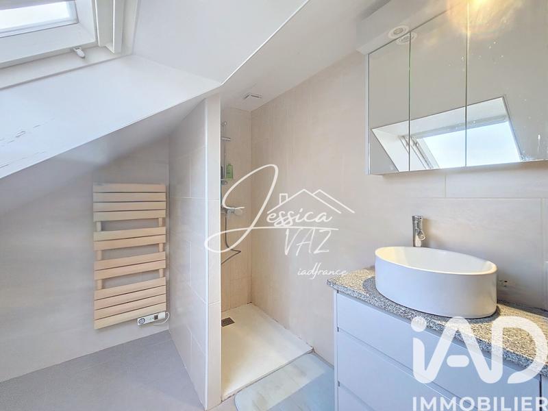 Maison - 120 m² - 7 pièces