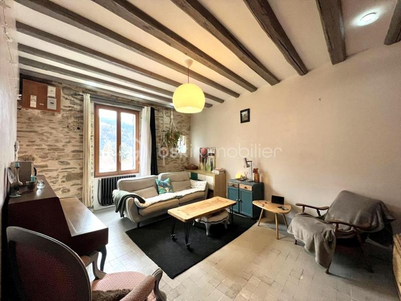 Maison - 196 m² - 6 pièces