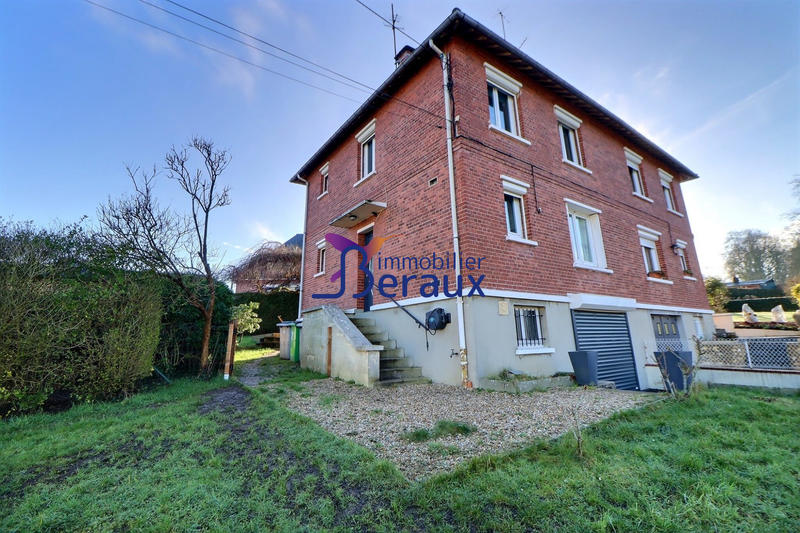 Maison - 81 m² - 4 pièces