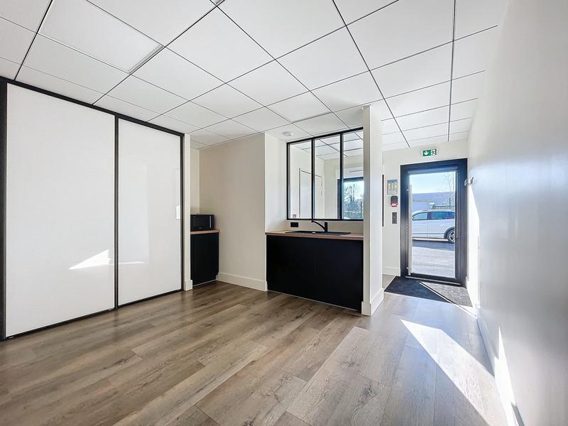 Bureau - 25 m² - 1 pièce