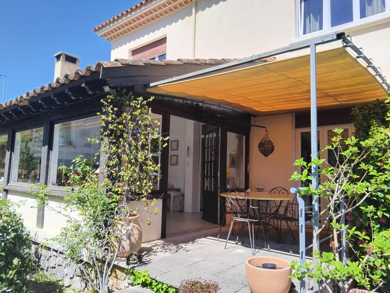 Maison - 169 m² - 7 pièces