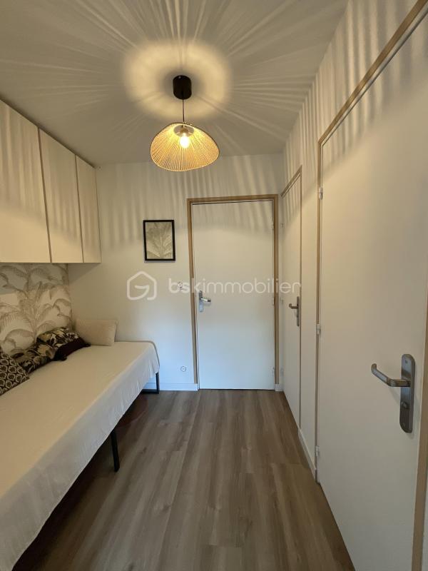 Studio - 24 m² - 1 pièce