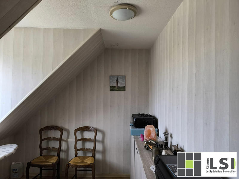 Maison - 90 m² - 5 pièces