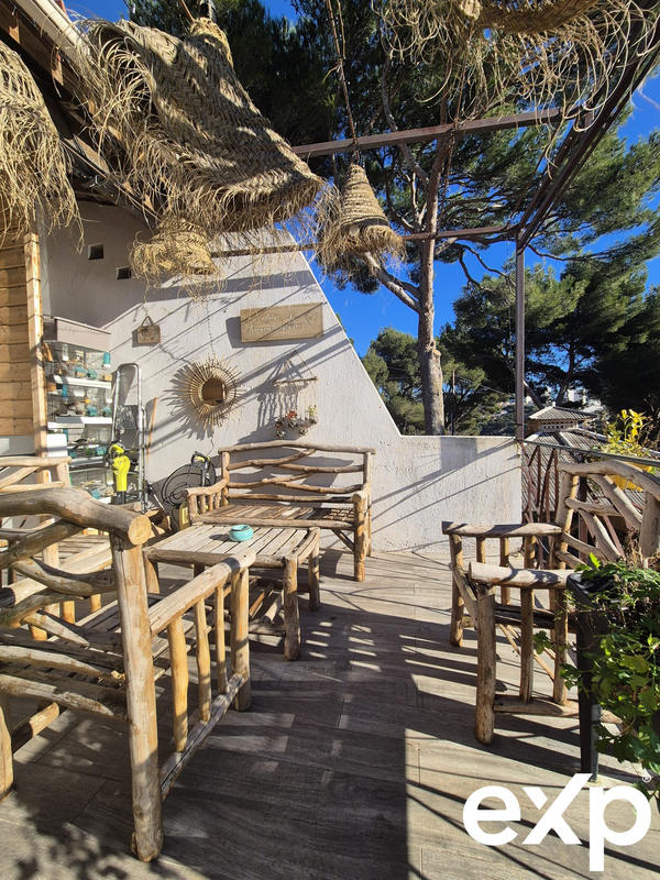 Villa - 208 m² - 11 pièces