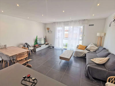 Appartement - 77 m² - 3 pièces