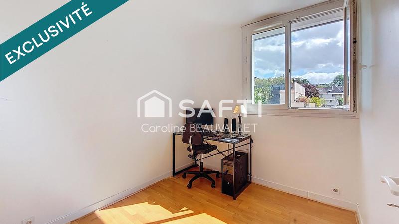 Appartement - 90 m² - 4 pièces