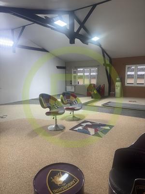 Local d'activités - 123 m² - 3 pièces