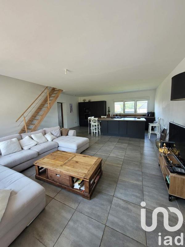 Maison - 144 m² - 7 pièces