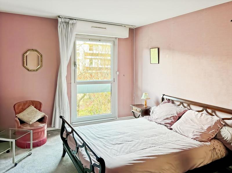 Appartement - 105 m² - 4 pièces