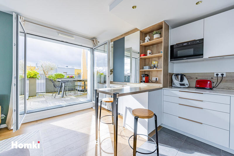 Appartement - 90 m² - 4 pièces