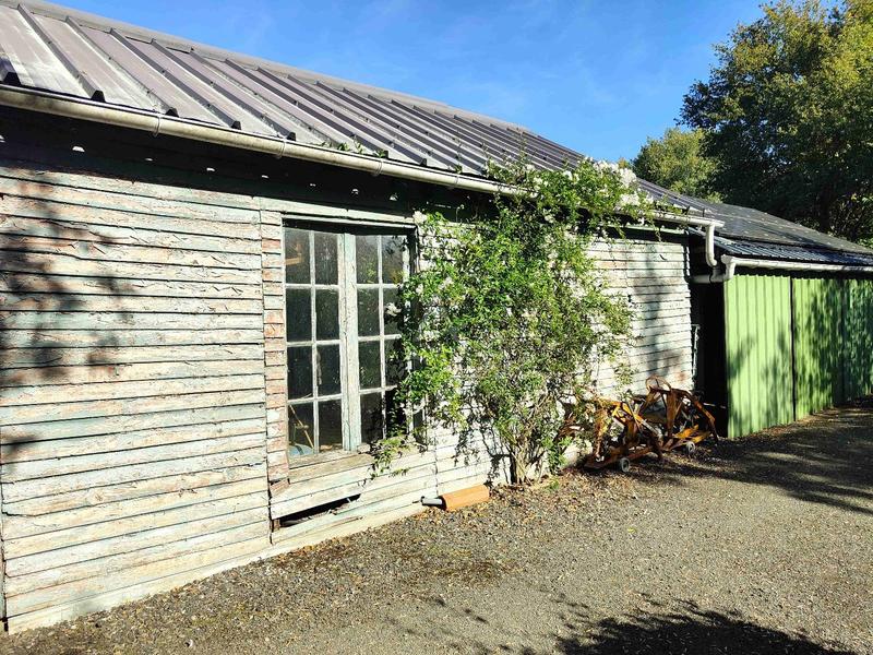 Maison - 250 m² - 7 pièces