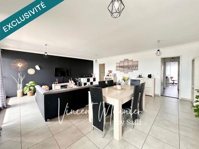 Appartement - 92 m² - 4 pièces