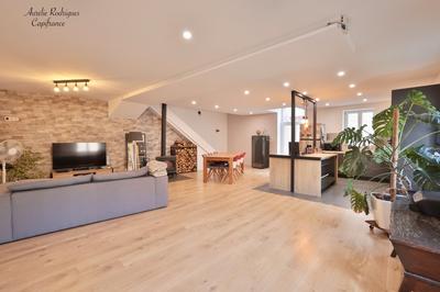 Maison - 158 m² - 6 pièces