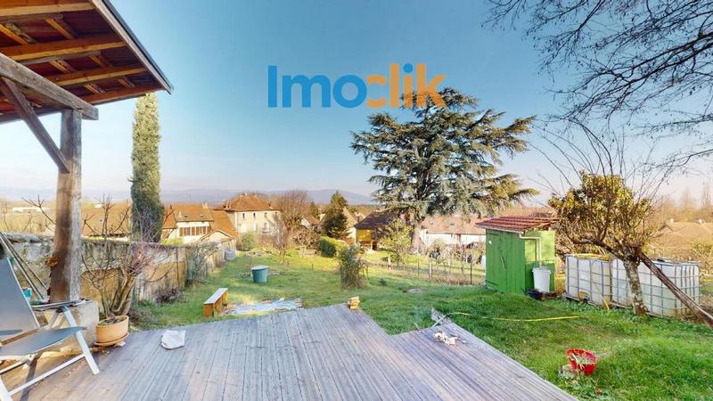 Maison de village - 211 m² - 10 pièces